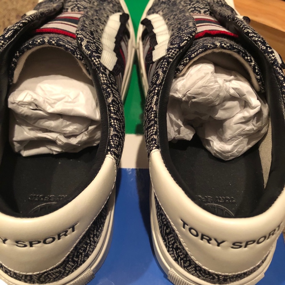 Tory Burch Slip On Ruffle Sneaker 6.5 - Picture 3 of 4